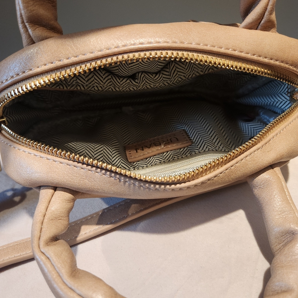 Handbag - Picture 4 of 5